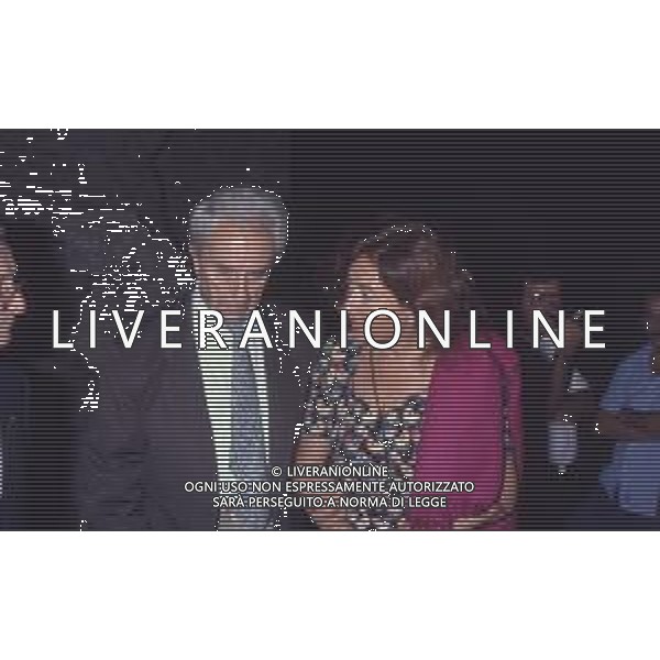 DIAP-RETROSPETTIVA MICHELANGELO ANTONIONI REGISTA NELLA FOTO MICHELANGELO ANTONIONI CON LA MOGLIE ENRICA FICO AG ALDO LIVERANI SAS 