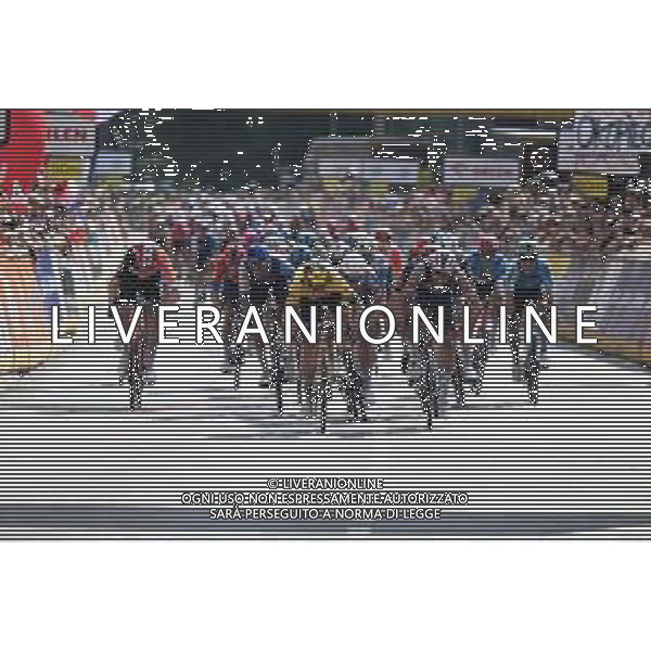 04-08-2025 Tour De Pologne; Tappa 01 Wroclaw - Legnica; 2025, Visma - Lease A Bike; 2025, Alpecin - Deceuninck; 2025, Soudal - Quick Step; Kooij, Olav; Plowright, Jensen; Magnier, Paul; Legnica; ©SIROTTI - AGENZIA ALDO LIVERANI SAS