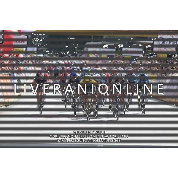 04-08-2025 Tour De Pologne; Tappa 01 Wroclaw - Legnica; 2025, Visma - Lease A Bike; 2025, Alpecin - Deceuninck; 2025, Soudal - Quick Step; Kooij, Olav; Plowright, Jensen; Magnier, Paul; Legnica; ©SIROTTI - AGENZIA ALDO LIVERANI SAS