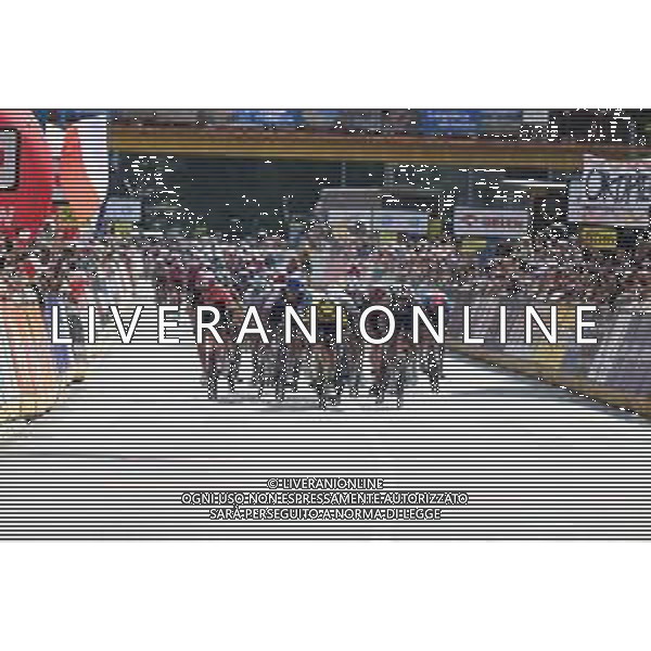04-08-2025 Tour De Pologne; Tappa 01 Wroclaw - Legnica; 2025, Visma - Lease A Bike; 2025, Alpecin - Deceuninck; 2025, Soudal - Quick Step; Kooij, Olav; Plowright, Jensen; Magnier, Paul; Legnica; ©SIROTTI - AGENZIA ALDO LIVERANI SAS