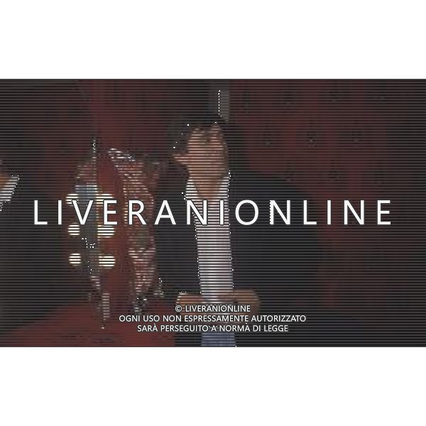 DIAP-RETROSPETTIVA GIANNI MORANDI CANTANTE NELLA FOTO GIANNI MORANDI NELL\'ANNO 1985 A MILANO AG ALDO LIVERANI SAS
