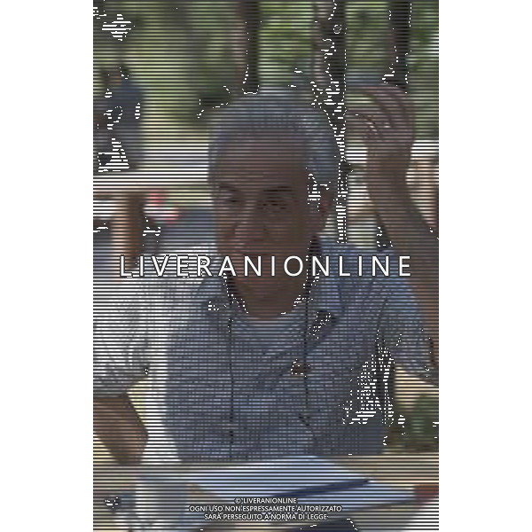 DIAP-RETROSPETTIVA FRANCESCO COSSIGA POLITICO NELLA FOTO FRANCESCO COSSIGA PRESIDENTE DELLA REPUBBLICA ITALIANA IN VACANZA A CANSIGLIO NELL\'ANNO 1985 FOTO RENATO LANI-AG ALDO LIVERANI SAS