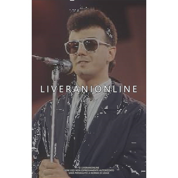 DIAP-RETROSPETTIVA ENRICO RUGGERI CANTANTE NELLA FOTO ENRICO RIGGERI NELL\'ANNO 1985 AG ALDO LIVERANI SAS