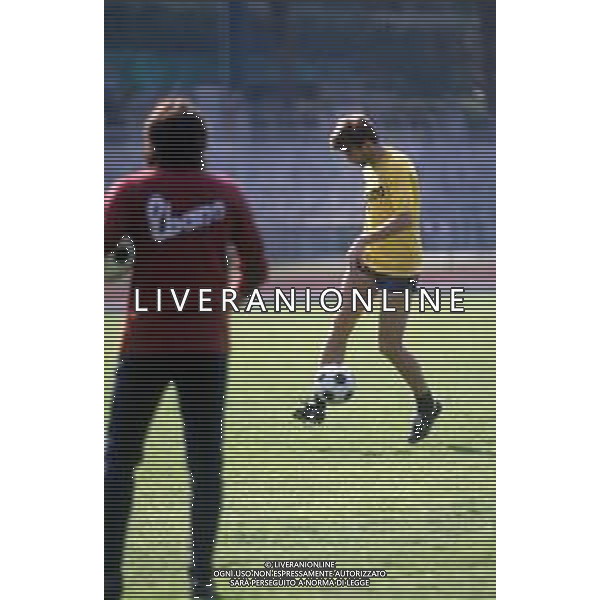 ST-RETROSPETTIVA DOMENICO MAROCCHINO CALCIATORE NELLA FOTO DOMENICO MAROCCHINO CON LA MAGLIA DEL BOLOGNA CALCIO AG ALDO LIVERANI SAS 