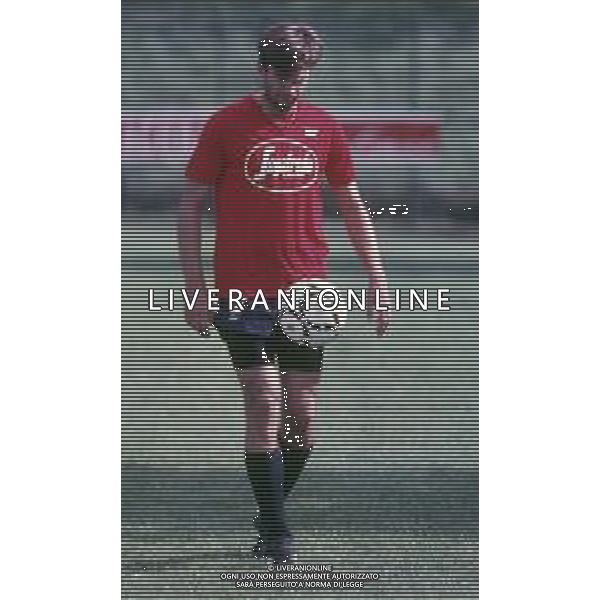 ST-RETROSPETTIVA DOMENICO MAROCCHINO CALCIATORE NELLA FOTO DOMENICO MAROCCHINO CON LA MAGLIA DEL BOLOGNA CALCIO AG ALDO LIVERANI SAS 