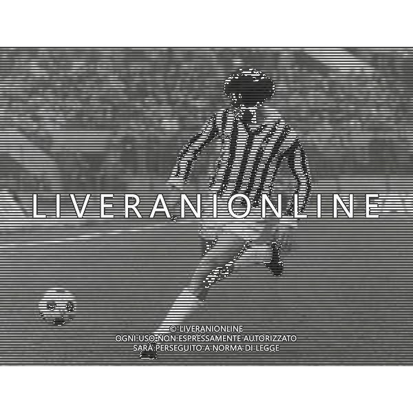ST-RETROSPETTIVA DOMENICO MAROCCHINO CALCITORE NELLA FOTO DOMENICO MAROCCHINO CON LA MAGLIA DELLA JUVENTUS AG ALDO LIVERANI SAS
