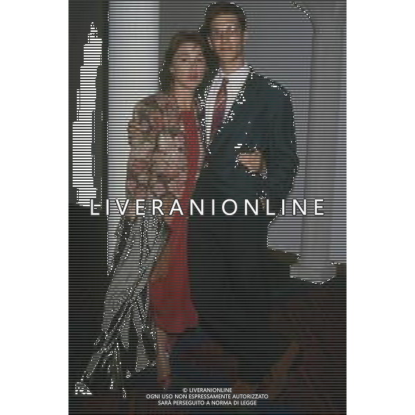 DIAP-RETROSPETTIVA OTTAVIA PICCOLO ATTRICE NELLA FOTO OTTAVIA PICCOLO CON IL FIGLIO NICOLA A MILANO NELL\'ANNO 1990 AG ALDO LIVERANI SAS 