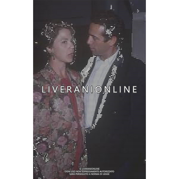 DIAP-RETROSPETTIVA OTTAVIA PICCOLO ATTRICE NELLA FOTO OTTAVIA PICCOLO CON MASSIMO GHINI A MILANO NELL\'ANNO 1990 AG ALDO LIVERANI SAS