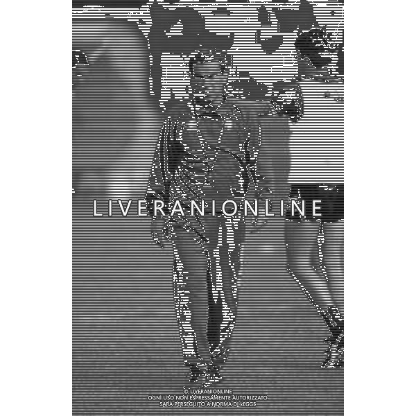 NEG-RETROSPETTIVA ROSARIO RAMPANTI ALLENATORE CALCIO NELLA FOTO ROSARIO RAMPANTI ALLENATORE TORINO CALCIO NELL\'ANNO 1994-1995 DURANTE L’ALLENAMENTO AG ALDO LIVERANI SAS