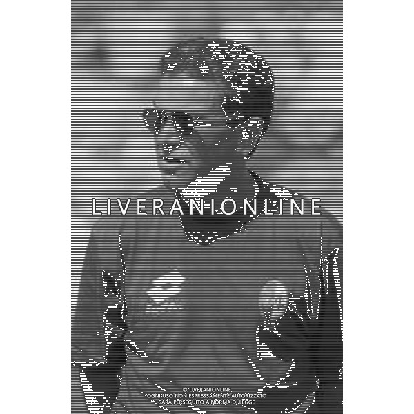 NEG-RETROSPETTIVA ROSARIO RAMPANTI ALLENATORE CALCIO NELLA FOTO ROSARIO RAMPANTI ALLENATORE TORINO CALCIO NELL\'ANNO 1994-1995 AG ALDO LIVERANI SAS
