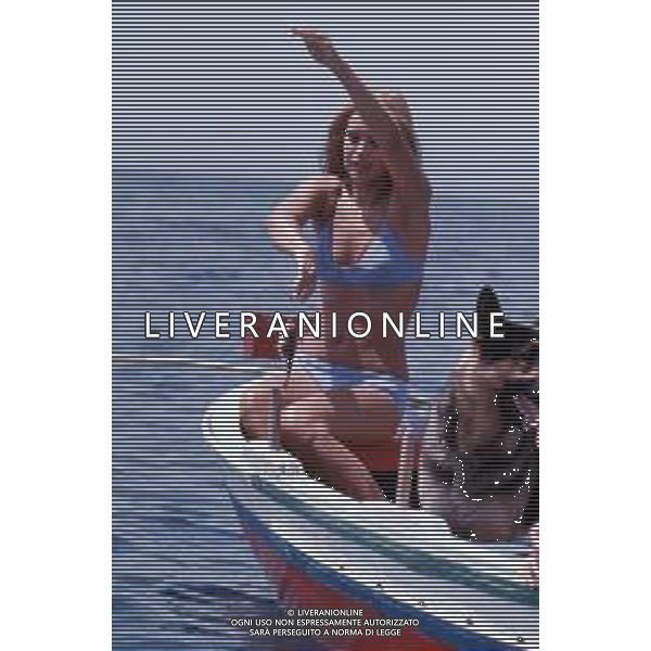 DIAP-RETROSPETTIVA CATHERINE SPAAK ATTRICE NELLA FOTO CATHERINE SPAAK E PIERO BADALONI ARCHIVIO GIOVANNI LIVERANI-AG ALDO LIVERANI SAS