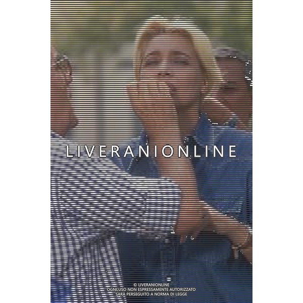 DIAP-RETROSPETTIVA MARA VENIER ATTIRCE E PRESENTATRICE TELEVISIVA NELLA FOTO MARA VENIER SUL SET DEL FILM“IL GOAL DI MARTIN PESCATORE “NELL\'ANNO 1997 AG ALDO LIVERANI SAS