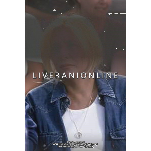 DIAP-RETROSPETTIVA MARA VENIER ATTIRCE E PRESENTATRICE TELEVISIVA NELLA FOTO MARA VENIER SUL SET DEL FILM“IL GOAL DI MARTIN PESCATORE “NELL\'ANNO 1997 AG ALDO LIVERANI SAS