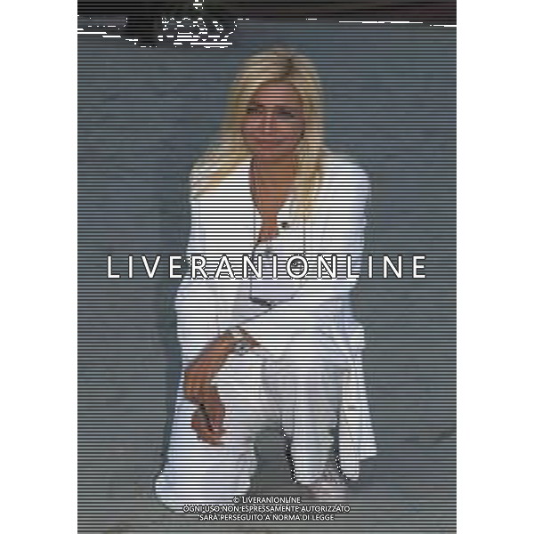 DIAP-RETROSPETTIVA MARA VENIER PRESENTATRICE TELEVISIVA E ATTRICE NELLA FOTO MARA VENIER A VENEZIA NELL\'ANNO 1995 AG ALDO LIVERANI SAS