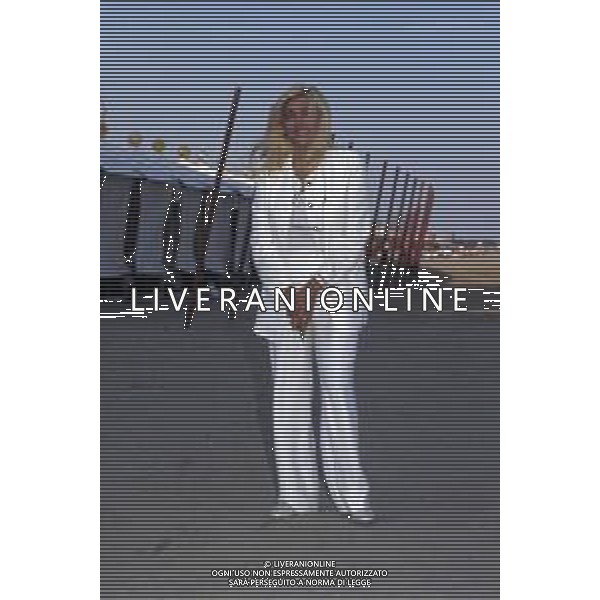 DIAP-RETROSPETTIVA MARA VENIER PRESENTATRICE TELEVISIVA E ATTRICE NELLA FOTO MARA VENIER A VENEZIA NELL\'ANNO 1995 AG ALDO LIVERANI SAS