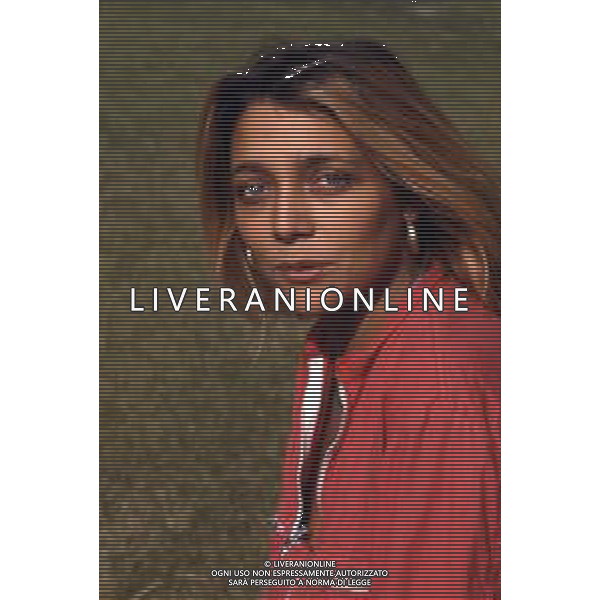 DIAP-RETROSPETTIVA MARA VENIER ATTIRCE E PRESENTATRICE TELEVISIVA NELLA FOTO MARA VENIER NELL\'ANNO 1980 AG ALDO LIVERANI SAS