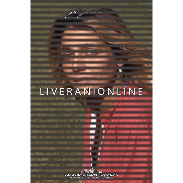DIAP-RETROSPETTIVA MARA VENIER ATTIRCE E PRESENTATRICE TELEVISIVA NELLA FOTO MARA VENIER NELL\'ANNO 1980 AG ALDO LIVERANI SAS