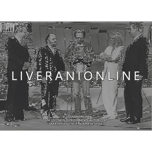 ST-RETROSPETTIVA ANTONELLO VENDITTI CANTANTE NELLA FOTO ANTONELLO VENDITTI PREMIO GONDOLA D\'ORO A VENEZIA NELL\'ANNO 1979 AG ALDO LIVERANI SAS