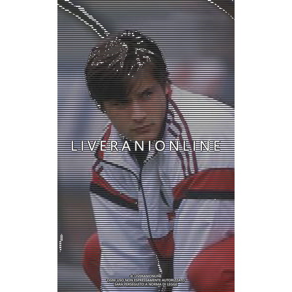 DIAP- RETROSPETTIVA CARLO CUDICINI CALCIATORE DI RUOLO PORTIERE NELLA FOTO CARLO CUDICINI CON LA MAGLIA DEL MILAN CALCIO NELL\'ANNO 1992-1993 AG ALDO LIVERANI SAS