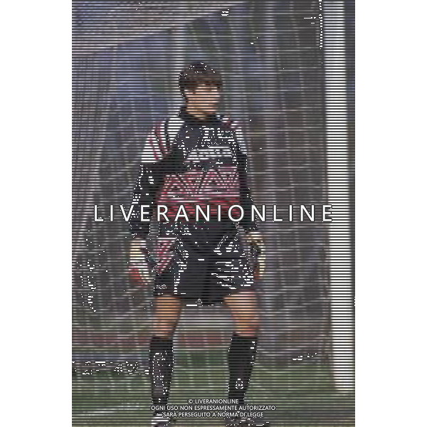 DIAP- RETROSPETTIVA CARLO CUDICINI CALCIATORE DI RUOLO PORTIERE NELLA FOTO CARLO CUDICINI CON LA MAGLIA DEL MILAN CALCIO NELL\'ANNO 1992-1993 DURANTE L’ALLENAMENTO AG ALDO LIVERANI SAS
