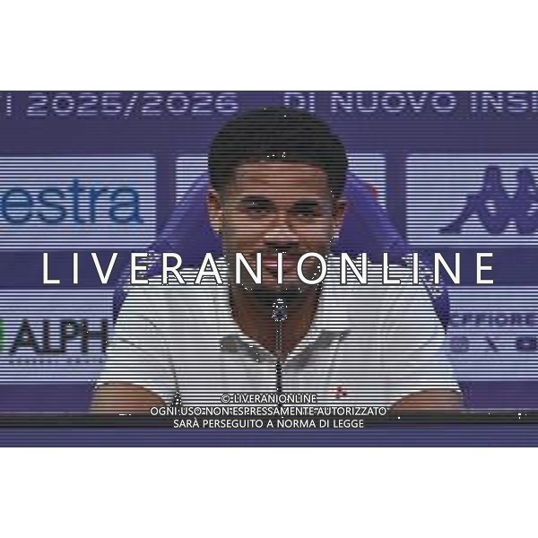 TVLS - Presentazione nuovo acquisto Fiorentina Simon Sohm, Viola Park Firenze 13.08.2025 nella foto Simon Sohm ©TVLS Lisa Guglielmi / Agenzia Aldo Liverani Sas- AGENZIA ALDO LIVERANI SAS