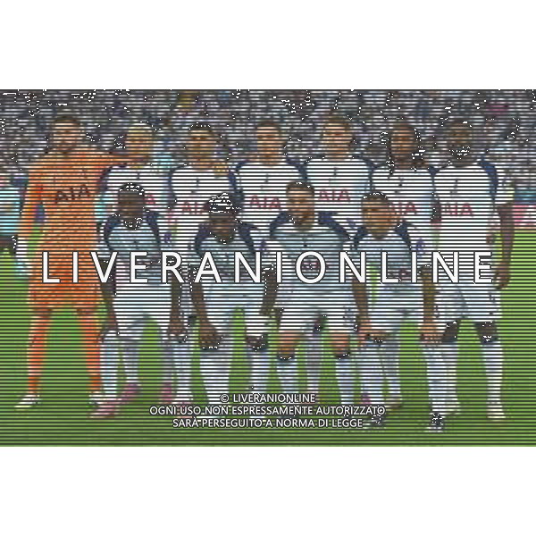 TVRG Paris Saint-Germain vs Tottenham Hotspur nella foto formazione Tottenham Hotspur, in piedi da SX Guglielmo Vicario (Tottenham Hotspur), Richarlison de Andrade (Tottenham Hotspur), Cristian Romero (Tottenham Hotspur), Joao Palhinha (Tottenham Hotspur), Micky van de Ven (Tottenham Hotspur), Djed Spence (Tottenham Hotspur) e Kevin Danso (Tottenham Hotspur); in basso da SX Pape Sarr (Tottenham Hotspur), Mohammed Kudus (Tottenham Hotspur), Rodrigo Bentancur (Tottenham Hotspur) e Pedro Porro (Tottenham Hotspur) Udine (ITA) 13-08-2025 Bluenergy Stadium - Stadio Friuli TVRG Paris Saint-Germain vs Tottenham Hotspur Finale UEFA SuperCup foto Roberto Garavaglia/Agenzia Aldo Liverani sas