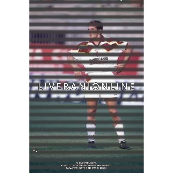 DIAP-RETROSPETTIVA PASQUALE LUISO CALCIATORE NELLA FOTO PASQUALE LUISO CON LA MAGLIA DEL TORINO CALCIO AG ALDO LIVERANI SAS