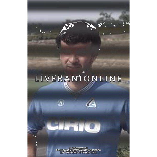 DIAP-RETROSPETTIVA PASQUALE CASALE CALCIATORE NELLA FOTO PASQUALE CASALE CON LA MAGLIA DEL NAPOLI CALCIO AG ALDO LIVERANI SAS