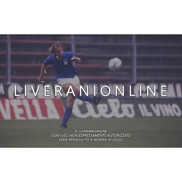 DIAP-RETROSPETTIVA MAURO BONOMI CALCIATORE NELLA FOTO MAURO BONOMI CON LA MAGLIA DELLA NAZIONALE ITALIANA UNDER 21 AG ALDO LIVERANI SAS