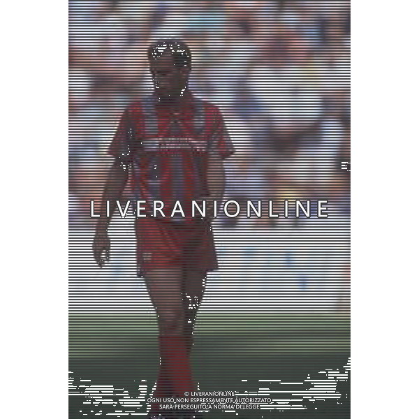 DIAP-RETROSPETTIVA MAURO BONOMI CALCIATORE NELLA FOTO MAURO BONOMI CON LA MAGLIA DELLA CREMONESE CALCIO AG ALDO LIVERANI SAS