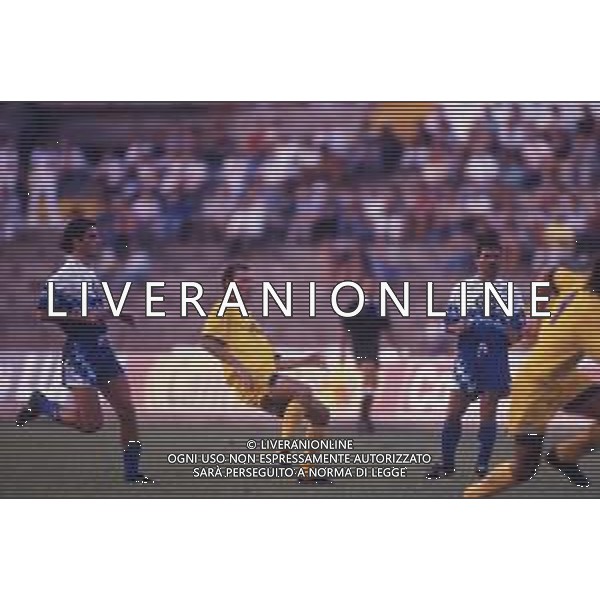 DIAP-RETROSPETTIVA DARIO MARCOLIN CALCIATORE NELLA FOTO DARIO MARCOLIN CON LA MAGLIA DELLA LAZIO CALCIO AG ALDO LIVERANI SAS 