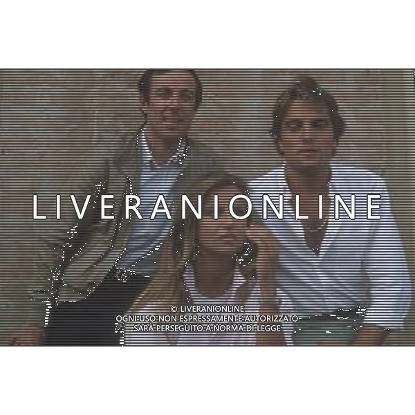 DIAP-RETROSPETTIVA ANTONELLA INTERLENGHI ATTRICE NELLA FOTO ANTONELLA INTERLENGHI A VENEZIA CON SAVERIO VALLONE E GUSTAVO THOENI NELL\'ANNO 1981 AG ALDO LIVERANI SAS