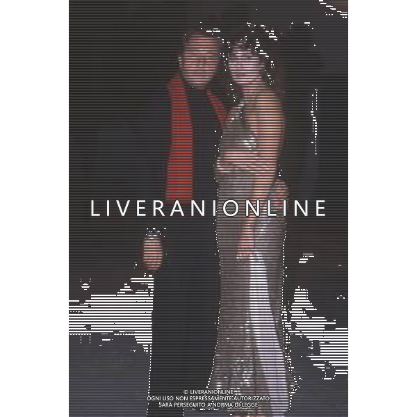 DIAP-RETROSPETTIVA CORINNE CLERY ATTRICE NELLA FOTO CORINNE CLERY CON PINO CARUSO A ROMA NELL\'ANNO 1981 AG ALDO LIVERANI SAS