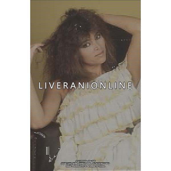 DIAP-RETROSPETTIVA MARINA OCCHIENA CANTANTE NELLA FOTO MARINA OCCHIENA NELL\'ANNO 1982 A MILANO AG ALDO LIVERANI SAS