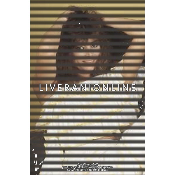 DIAP-RETROSPETTIVA MARINA OCCHIENA CANTANTE NELLA FOTO MARINA OCCHIENA NELL\'ANNO 1982 A MILANO AG ALDO LIVERANI SAS