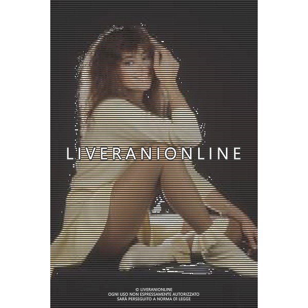 DIAP-RETROSPETTIVA MARINA OCCHIENA CANTANTE NELLA FOTO MARINA OCCHIENA NELL\'ANNO 1982 A MILANO AG ALDO LIVERANI SAS