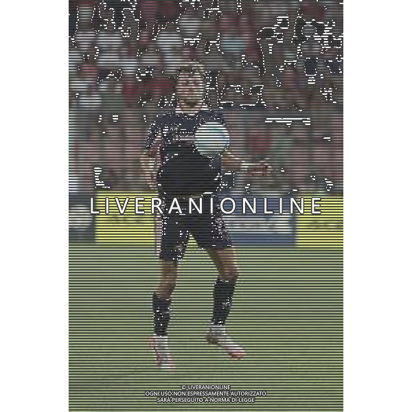 Jeremy Le Douaron of Palermo FC play the ball during US Cremonese vs Palermo FC, 32° leg of Coppa Italia Frecciarossa 2025-26 game at Giovanni Zini stadium in Cremona (CR), Italy, on Agust 16, 2025. (Photo by Davide Casentini)- AGENZIA ALDO LIVERANI SAS