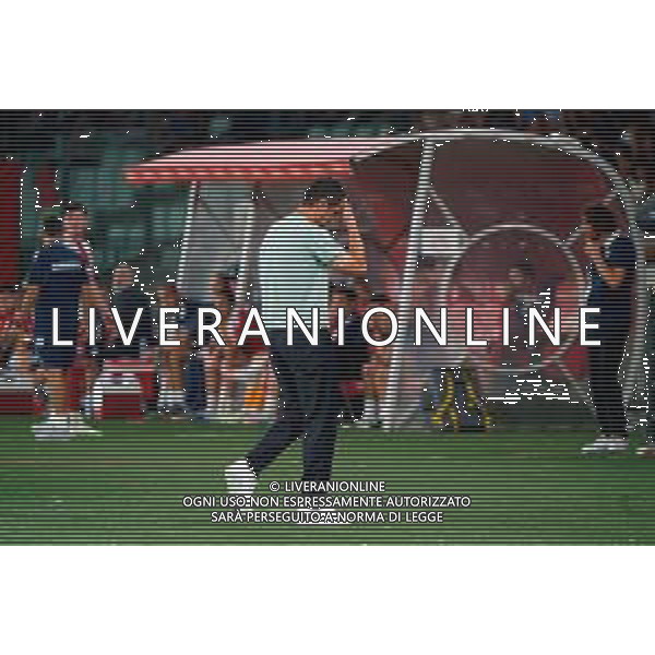 TVEM August 16, 2025 Bari, Italy - FC Inter vs Olympiacos FC - friendly match - San Nicola Stadium. In the pic: coach Cristian Chivu of FC Inter disappointment FOTO EMMANUELE MASTRODONATO-AG ALDO LIVERANI SAS