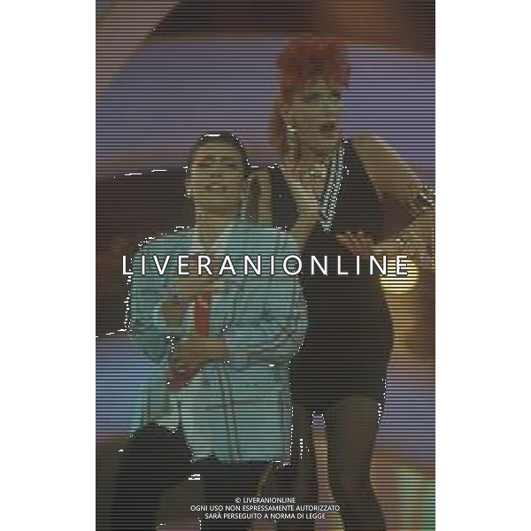 DIAP-RETROSPETTIVA DONATELLA RETTORE CANTANTE NELLA FOTO DONATELLA RETTORE CON GIUNI RUSSO A SAINT VINCENT NELL\'ANNO 1987 AG ALDO LIVERANI SAS