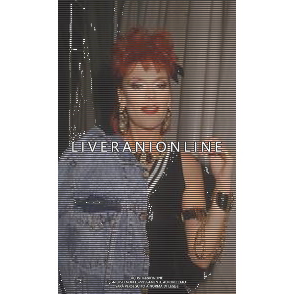 DIAP-RETROSPETTIVA DONATELLA RETTORE CANTANTE NELLA FOTO DONATELLA RETTORE A SAINT VINCENT NELL\'ANNO 1987 AG ALDO LIVERANI SAS