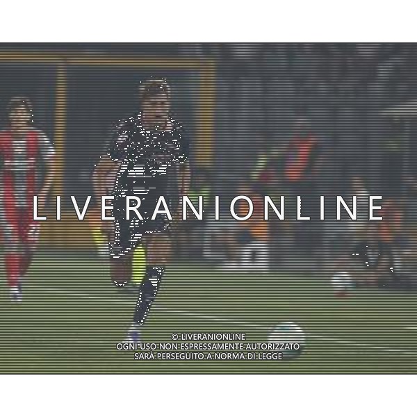 Giacomo Corona of Palermo FC play the ball during US Cremonese vs Palermo FC, 32° leg of Coppa Italia Frecciarossa 2025-26 game at Giovanni Zini stadium in Cremona (CR), Italy, on Agust 16, 2025. (Photo by Davide Casentini)- AGENZIA ALDO LIVERANI SAS
