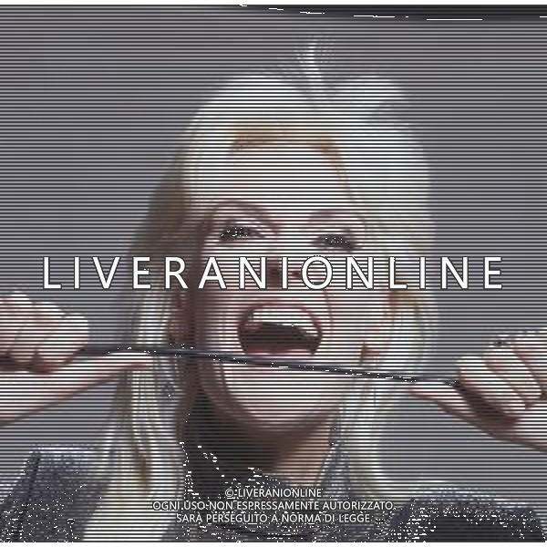 COL-RETROSPETTIVA DONATELLA RETTORE CANTANTE NELLA FOTO DONATELLA RETTORE NELL\'ANNO 1991 AG THEMA-AG ALDO LIVERANI SAS