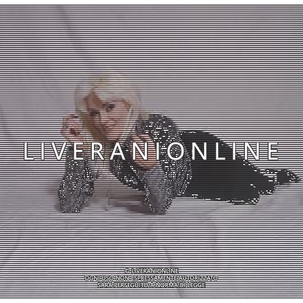COL-RETROSPETTIVA DONATELLA RETTORE CANTANTE NELLA FOTO DONATELLA RETTORE NELL\'ANNO 1991 AG THEMA-AG ALDO LIVERANI SAS