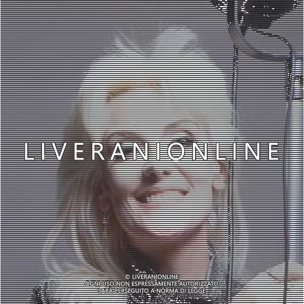 COL-RETROSPETTIVA DONATELLA RETTORE CANTANTE NELLA FOTO DONATELLA RETTORE NELL\'ANNO 1991 AG THEMA-AG ALDO LIVERANI SAS
