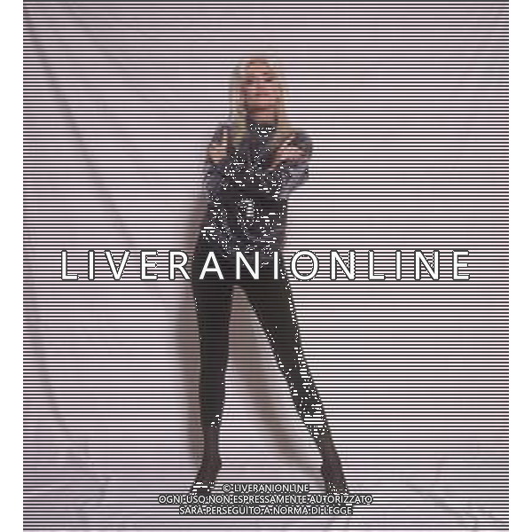 COL-RETROSPETTIVA DONATELLA RETTORE CANTANTE NELLA FOTO DONATELLA RETTORE NELL\'ANNO 1991 AG THEMA-AG ALDO LIVERANI SAS