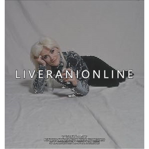 COL-RETROSPETTIVA DONATELLA RETTORE CANTANTE NELLA FOTO DONATELLA RETTORE NELL\'ANNO 1991 AG THEMA-AG ALDO LIVERANI SAS