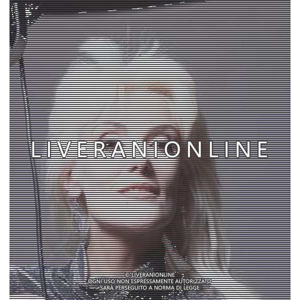 COL-RETROSPETTIVA DONATELLA RETTORE CANTANTE NELLA FOTO DONATELLA RETTORE NELL\'ANNO 1991 AG THEMA-AG ALDO LIVERANI SAS