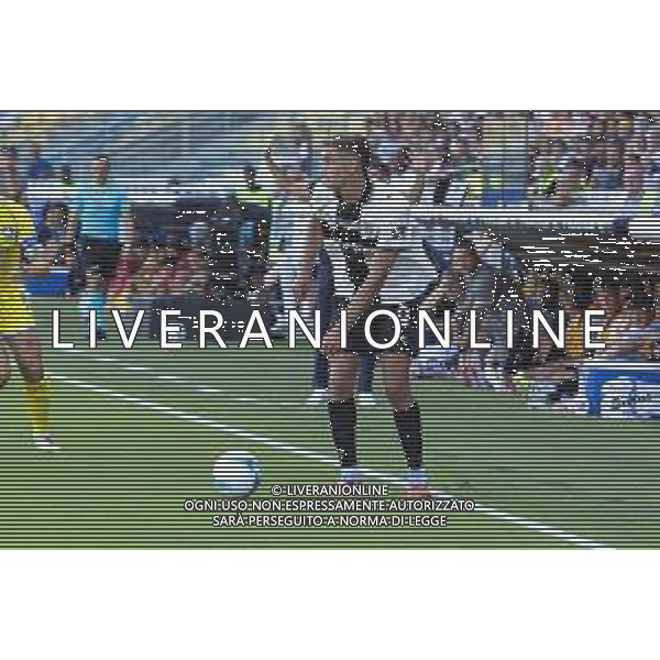 Matteo Pellegrino of Parma AC play the ball during Parma Calcio vs Pescare Calcio, 32° leg of Coppa Italia Frecciarossa 2025-26 game at Ennio Tardini stadium in Parma (PR), Italy, on Agust 17, 2025. (Photo by Davide Casentini) FOTO DAVIDE CASENTINI-AG ALDO LIVERANI SAS