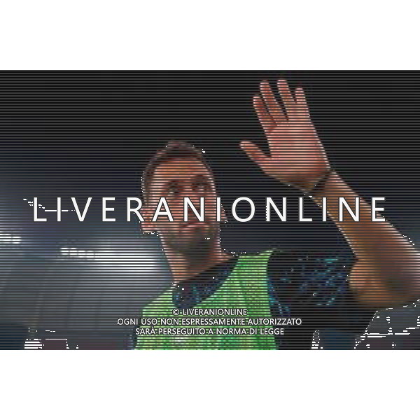 TVEM August 16, 2025 Bari, Italy - FC Inter vs Olympiacos FC - friendly match - San Nicola Stadium. In the pic: Hakan Calhanoglu of FC Inter FOTO EMMANUELE MASTRODONATO-AG ALDO LIVERANI SAS
