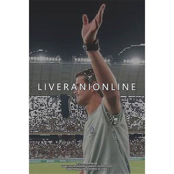 TVEM August 16, 2025 Bari, Italy - FC Inter vs Olympiacos FC - friendly match - San Nicola Stadium. In the pic: coach Cristian Chivu of FC Inter FOTO EMMANUELE MASTRODONATO-AG ALDO LIVERANI SAS